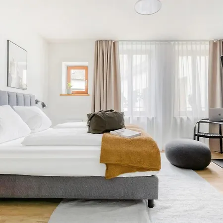 Apart-hotel Limehome Annastrasse 3*