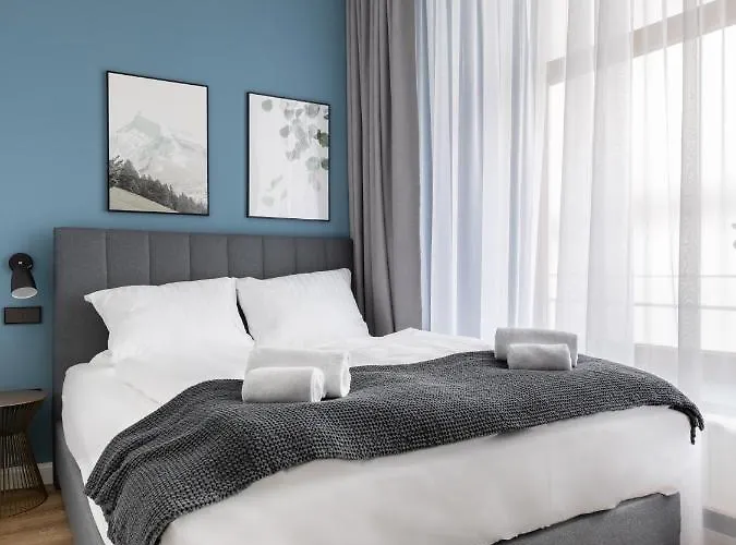 Limehome Annastrasse 3*